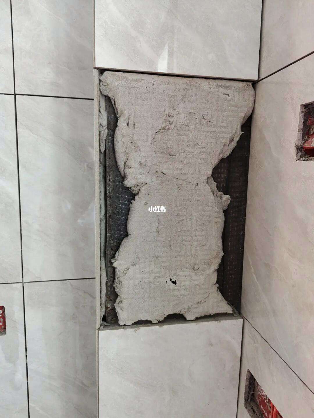 地砖中间空鼓不处理可以吗(地板砖中间空鼓最简单的修补方法) 地砖中间空鼓不处理可以吗(地板砖中间空鼓最简单的修补方法)