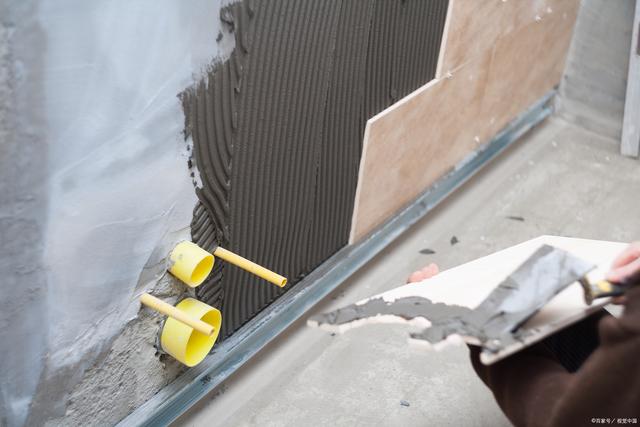 磁砖空鼓灌胶水过程(瓷砖空鼓灌浆注射器图片) 磁砖空鼓灌胶水过程(瓷砖空鼓灌浆注射器图片)